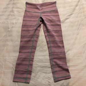 NWOT Lululemon wunder under crop